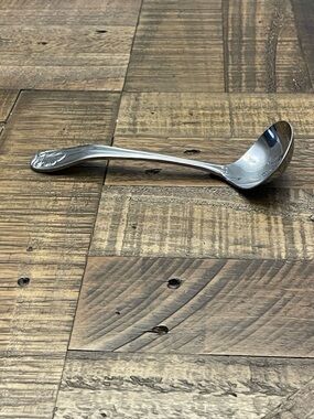 vintage Supreme Cutlery by Towle 18/8 stainless steel gravy ladle